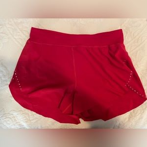 lululemon track that short size eight in red